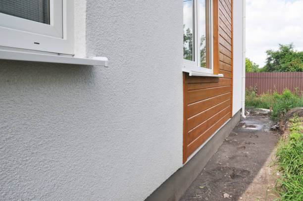 Affordable siding repair and maintenance services in Burt, MI